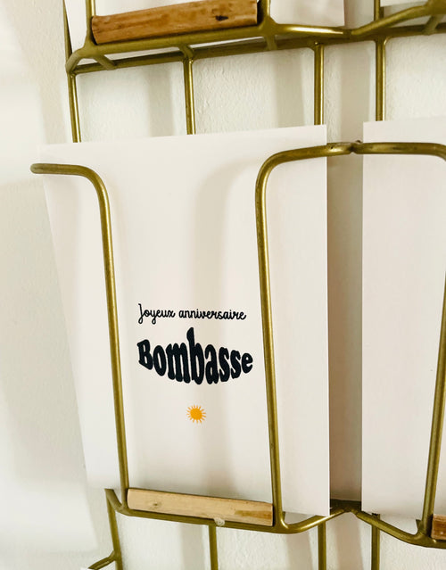 Carte Joyeux anniversaire la bombasse - carte anniversaire